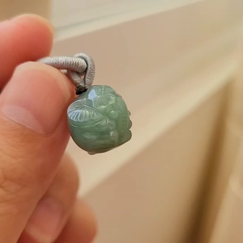 【親翠】天然翡翠 冰睛藍綠精緻寫實雕大象調節式繩鏈 翡翠動物園 - 項鍊 - 玉石 多色