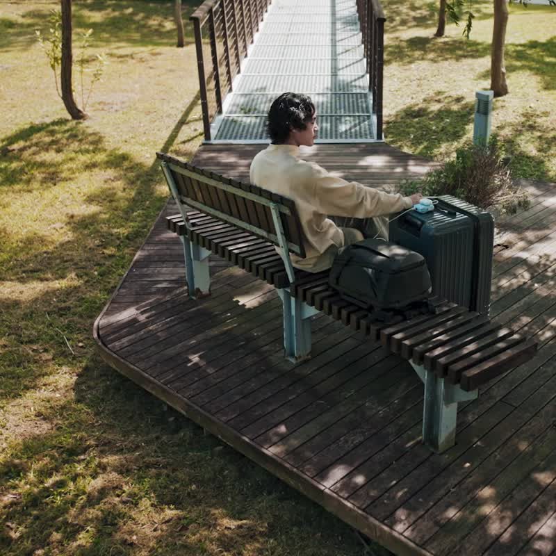 Photofast AllDay充 QI2 磁吸無線充電行動電源 萬用充 有標示wh - 尿袋/行動電源/充電線 - 其他材質 紫色