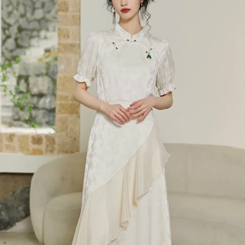 新中式 修身顯瘦 米白荷葉邊改良旗袍洋裝 - 連身裙 - 其他材質 白色
