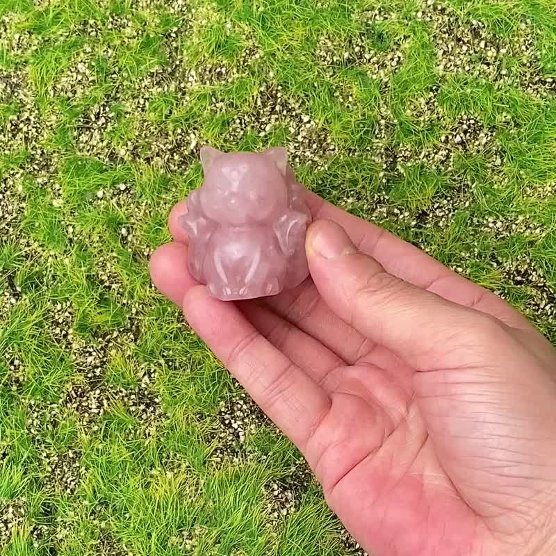 Natural pink crystal cute Q version nine-tailed fox symbiotic small tree crystal attracts peach blossoms, popularity, wealth and luck - ของวางตกแต่ง - คริสตัล สึชมพู