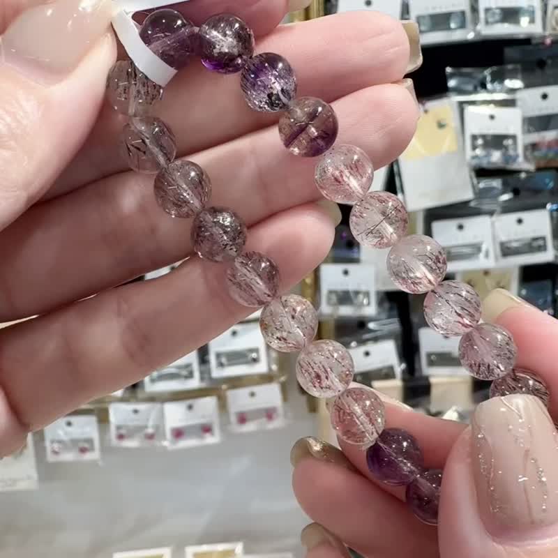 Small exquisite transparent body multi-mineral color super seven 8mm17.58g other side flower hand beads three-wheel backbone crystal high frequency magnetic field - สร้อยข้อมือ - คริสตัล หลากหลายสี