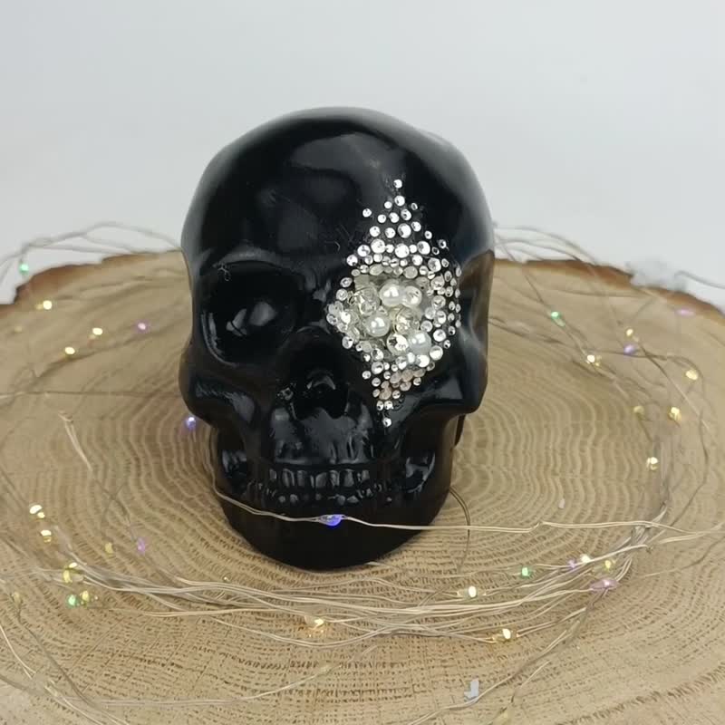 Handmade Black Skull with Crystals and Pumpkin Candle SET - Pottery & Ceramics - Other Materials 