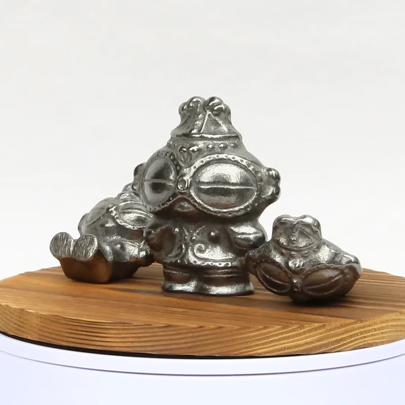 Nambu tekki Ironware iron earthen figure Abs man back muscles man gift set - Cookware - Other Metals Silver