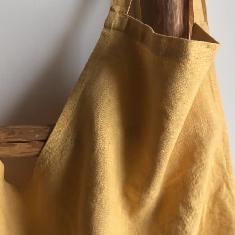 Linen apron for kitchen and garden, with pocket, home clothes, gift for hostess - 圍裙 - 亞麻 