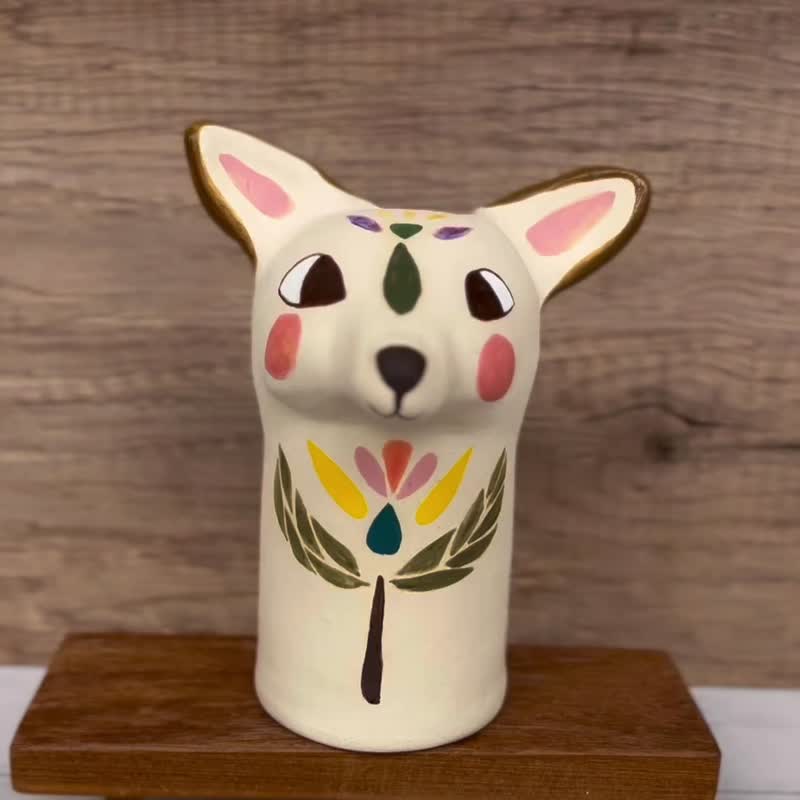 A Lu かわいい鹿の陶器/装飾品/ペン立て/ギフト 手作り・手描きの一点物 - 花瓶・植木鉢 - 陶器 多色