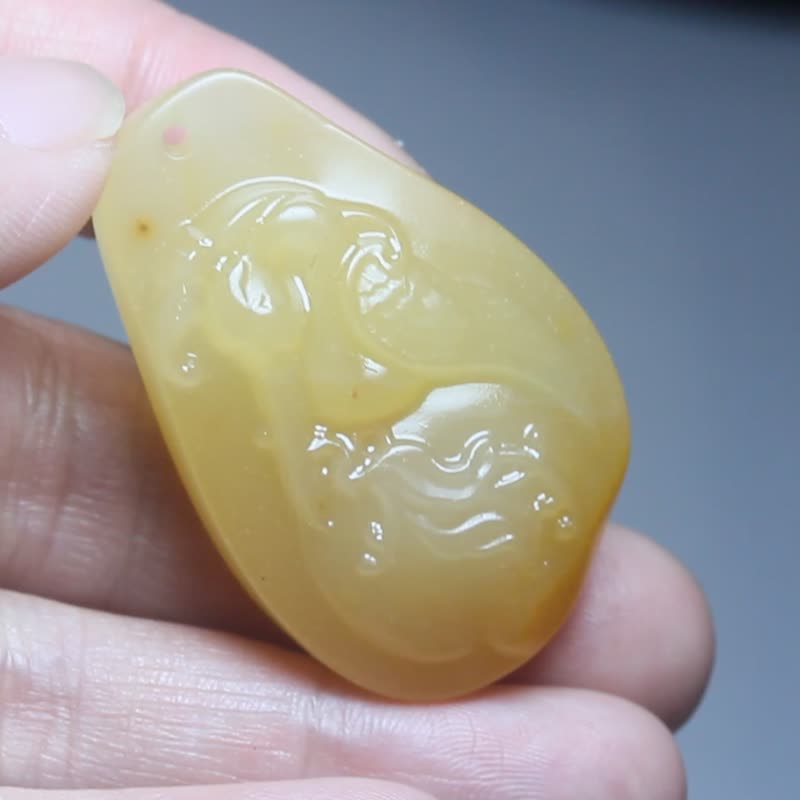 [Crane prolonging life] Yellow wax Stone means health and longevity|Sent to the elders| Necklace pendant pendant Jade pendant - Necklaces - Jade Yellow