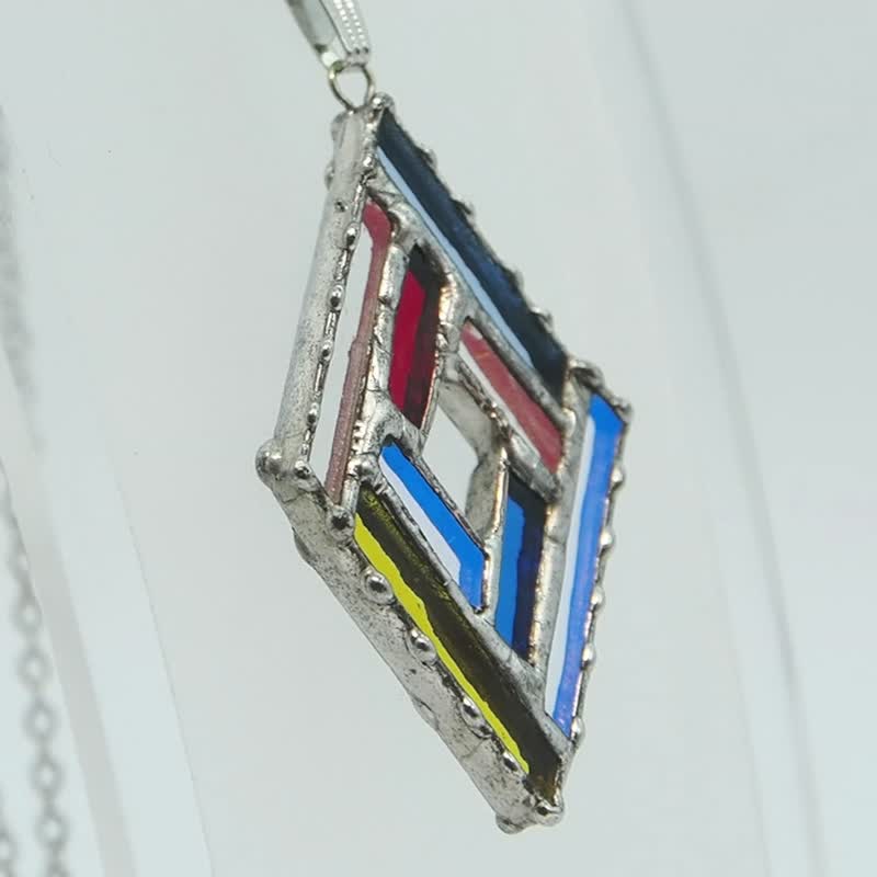 minuteness stained glass diamond-shaped pendant - สร้อยคอ - แก้ว หลากหลายสี