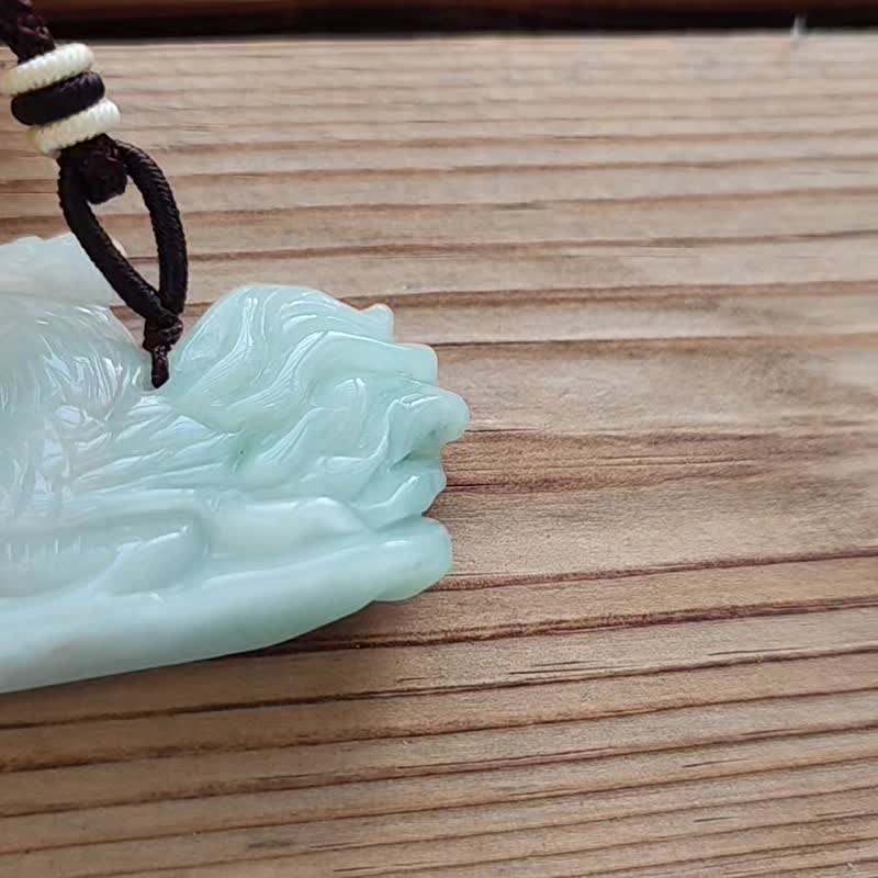 【親翠】天然翡翠  冰綠漸層雄壯大胖公雞調整式繩鏈 - 項鍊 - 玉石 綠色